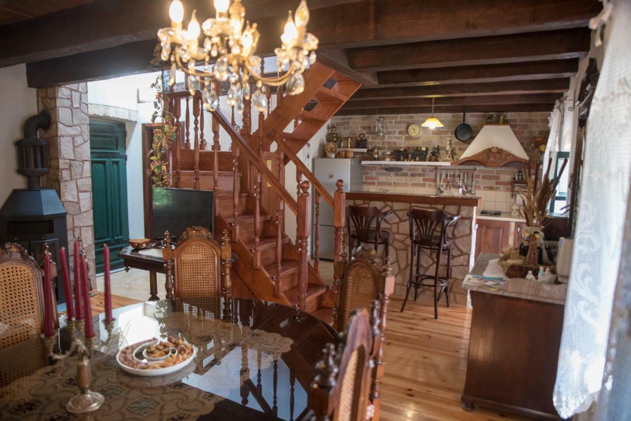 Holiday Home Zavala Klek Ngoại thất bức ảnh