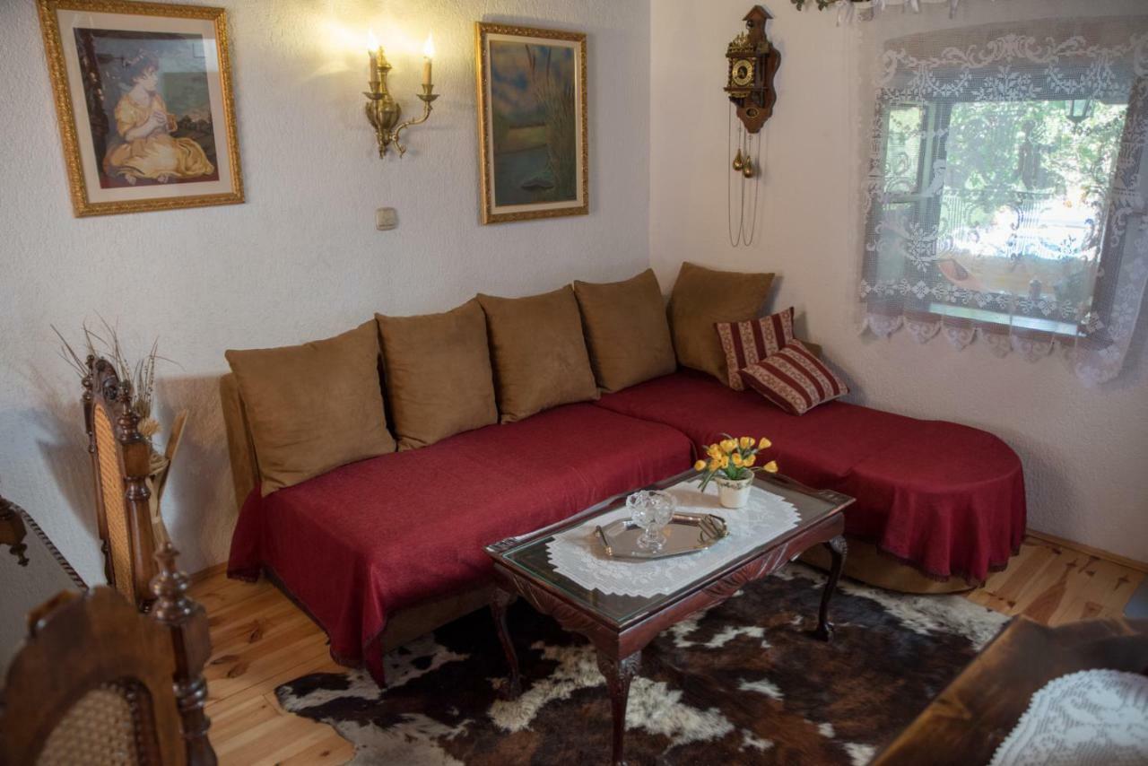 Holiday Home Zavala Klek Ngoại thất bức ảnh